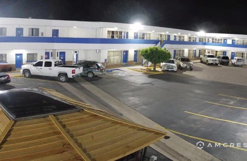 Canon City Hotel | Motel 6-Canon City, CO 719-458-1216