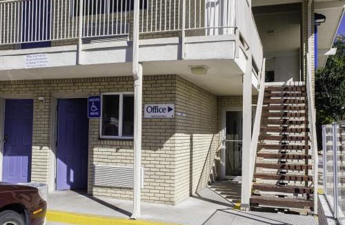 West Colorado Springs Hotel | Motel 6 Colorado Springs, CO – South/Metro Area