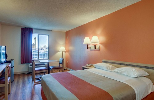 Greenwood Village Hotel | Motel 6 Greenwood Village, CO - Denver - South Tech Center