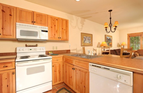 Mountain House Condo | Mountain Condo for 4 | Hot Tub + Pool Access