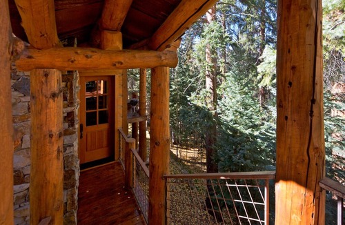 Mountain Village House | Mountain Creek Lodge - Elegant Rustic Home On Private Wooded Lot With Stream