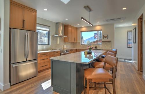 Creede House | Mountain Elegance in Creede, CO