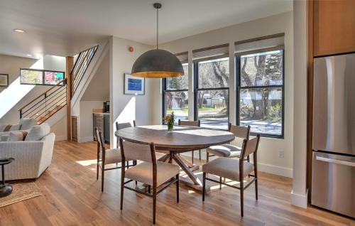 Creede House | Mountain Elegance in Creede, CO
