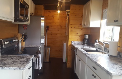 Grand Lake Cabin | Mountain Escapes Cozy Cabin with Great Views & Outdoor Activities