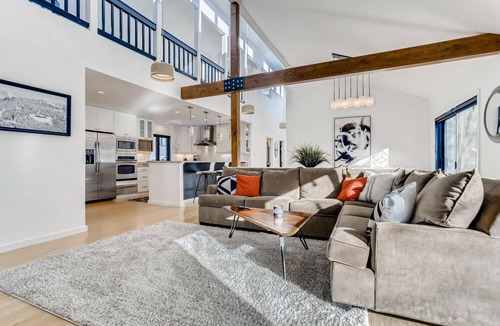 Corinthian Hills House | Mountain Getaway - Near Skiing, Lake Dillon & Trails