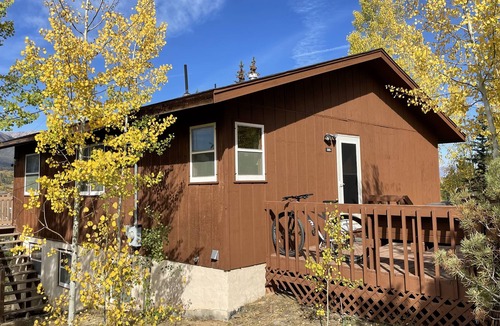 Ptarmigan Mountain Cabin | Mountain home with beautiful views