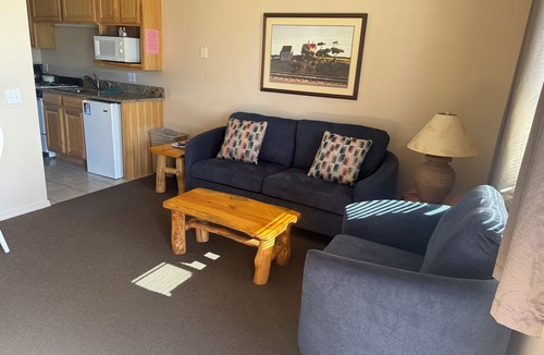 Pagosa Springs Hotel | Mountain Landing Suites & RV Park