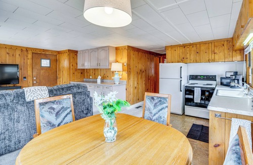 Cascade Cabin | Mountain Retreat at Base of Pikes Peak!