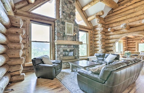 Glenwood Springs House | Mountain Retreat w/Deck: Ski, Soak, Golf & Hike!
