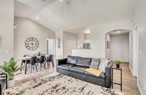 Clearfield Apartment | Mountain View by Cloud Dream Homes