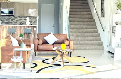 Little Tuscany House | Mountain View Luxury Resort-Style Modern Home with a Private Pool.