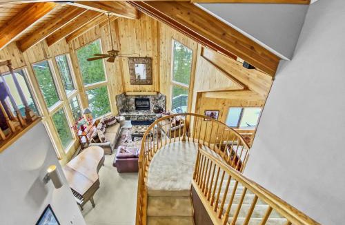 Warrior's Mark West House | Mountain View Ski Lodge