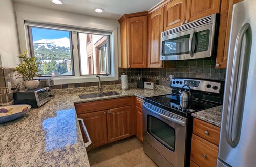 Peak 9 Apartment | Mountain Views and Main St. Too