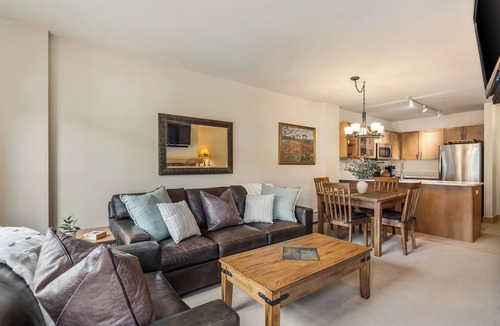 Copper Mountain Condo | Mountains Views + Hot Tubs, Hiking & Balcony