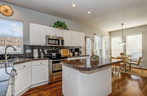 Briargate House | Mountainside Retreat w/ Gym & Hot Tub, Near Hiking, Minutes from AFA