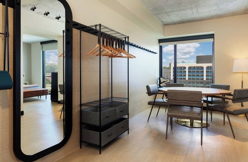 Wynwood Art District Hotel | Moxy Miami Wynwood