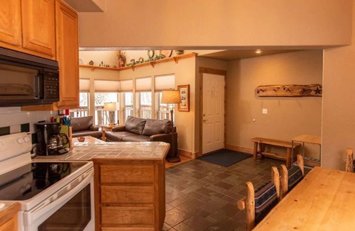 Salida Ski Chalet | Mt. Antero Chalet at Creekside Chalets
