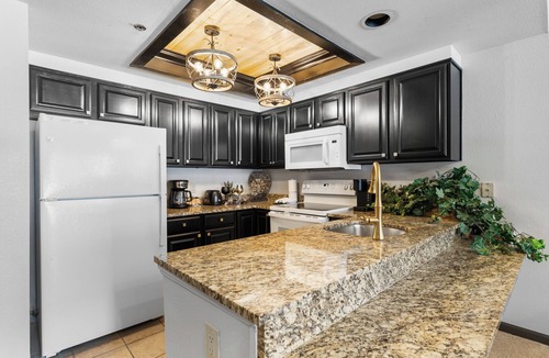 East Village at Copper Condo | Multi-level Condo Steps to Shuttle Stop, Easy Resort Access, Gorgeous Views!