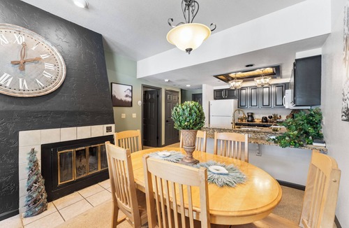 East Village at Copper Condo | Multi-level Condo Steps to Shuttle Stop, Easy Resort Access, Gorgeous Views!