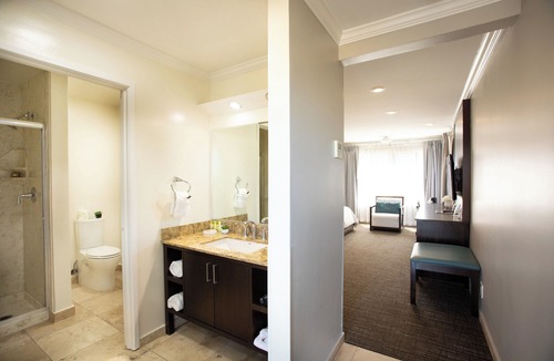 Munras Avenue Hotel | Munras Inn