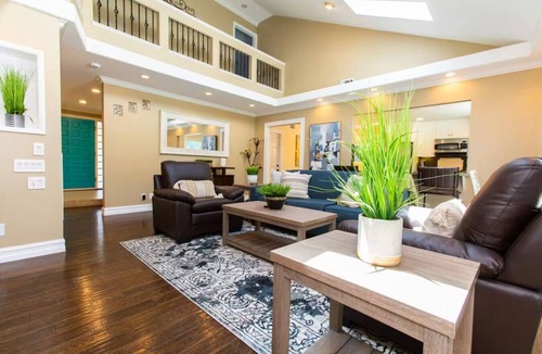 Mission Viejo House | MV Hogar - BBQ, Games, Fire Pit, Yoga Mats