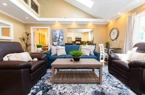 Mission Viejo House | MV Hogar - BBQ, Games, Fire Pit, Yoga Mats