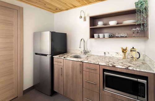 Zion National Park South Entrance Apartment | Nama-Stay Suite 3, King, 5 Min to Zion NP