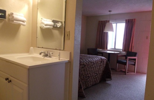 Antonito Hotel | Narrow Gauge Railroad Inn