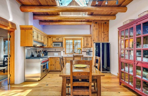 South Capitol House | Natural Light, Gorgeous Patio, Perfect Location