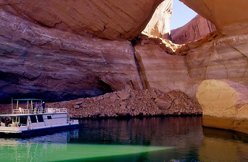 Wahweap Resort | Naturalistic Escape! Minutes away from Lake Powell Campground, Pool, Restaurant