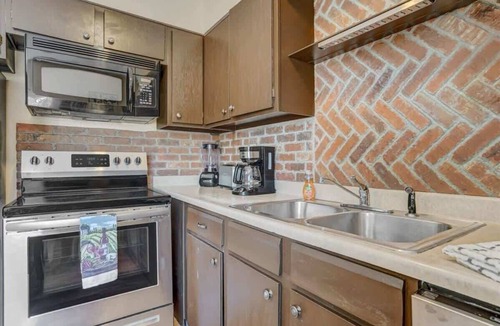 Southeast Colorado Springs Apartment | Near COS Airport Game Room Pool Table BBQ Yard Fun