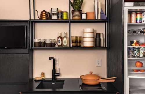 Cole Hotel | Near Empower Field at Mile High + Kitchen & Bar