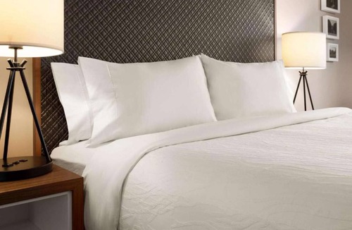 Whittier Hotel | Near Pearl Street | Pool. Spa + On-Site Dining