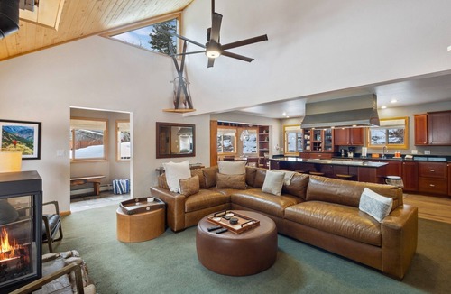 Ouray House | Near River | Great Views | Hot Tub | Pet-friendly
