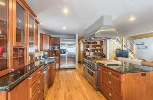 Ouray House | Near River | Great Views | Hot Tub | Pet-friendly