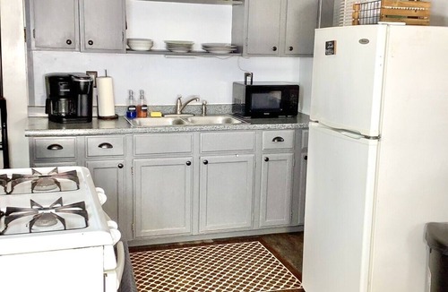 Ohio City House | NearDowntown, RockHall,Ohio city