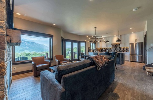 Crested Butte South House | Neville Way, hot tub, privacy, views!