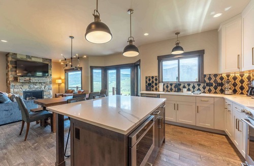 Crested Butte South House | Neville Way, hot tub, privacy, views!