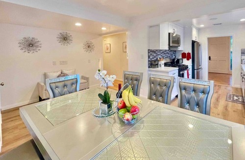 Riverview West House | New Charming Spacious Disneyland Pool Home