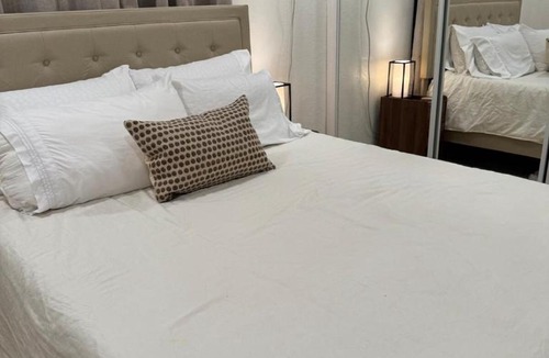 East Los Angeles Apartment | New Chic East LA Retreat-Near DTLA-Car Rental