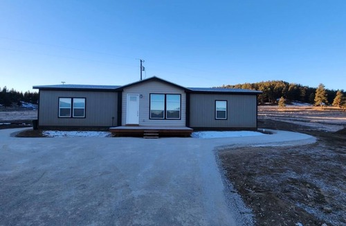 Pagosa Springs House | New House w/Mtn. views 3-Bedroom, 2-Bath on 3 Acres w/starlink WiFi in Pagosa