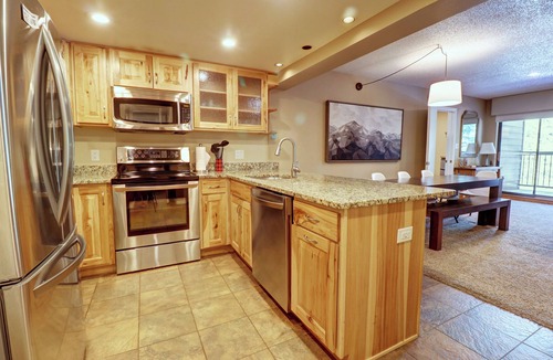 Copper Mountain Condo | New Listing! 3BR/3BA Ski-In/Out Center Village Condo, Indoor Parking-CM216