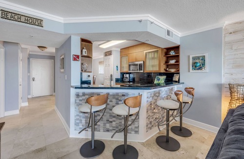 Seawinds Condo Condo | NEW Listing! Direct Oceanfront 2/2 | Private Balcony | Heated Pool & Garage Parking