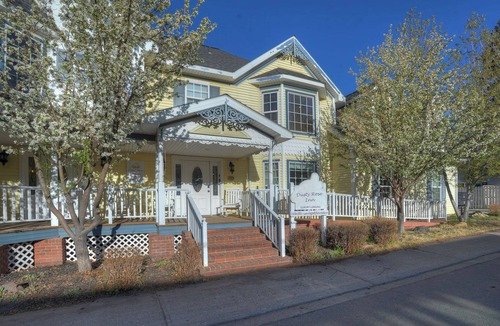 Creede Apartment | New Listing! Rosewood Studio at Dusty Rose Inn | Main Street Creede