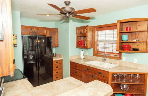 Creede House | New Listing! The Dusty Rose Inn | Victorian-Style | Main St Stay