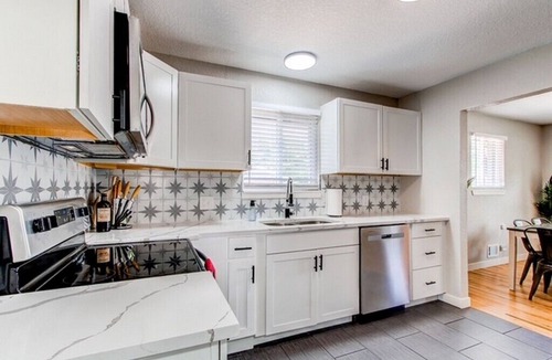Northglenn House | NEW! Movies, Games, and Backyard Hangs, 4 Bedrooms