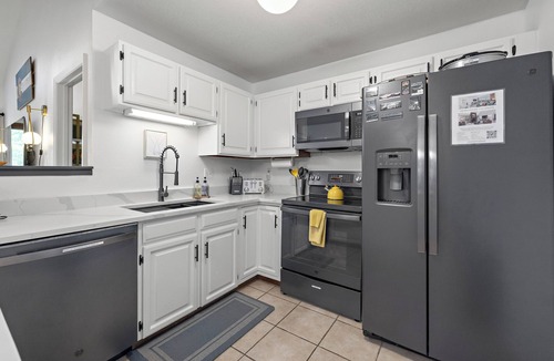 Wildernest Condo | New Pool, Hot Tub & Sauna | 3BR Condo Sleeps 8