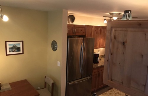 Vail Condo | NEW REMODEL - Romantic & Relaxing, cozy Vail get-a-way or Steadman retreat.