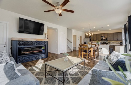 Colorado Springs House | New Spacious and Luxurious Home