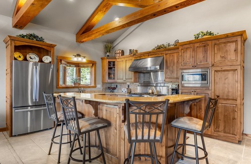 Fairway Meadows House | NEW w/Discount! - Eagles Nest Chalet - Prv Hot Tub, Pet Friendly, Sauna, Views, & Elevator